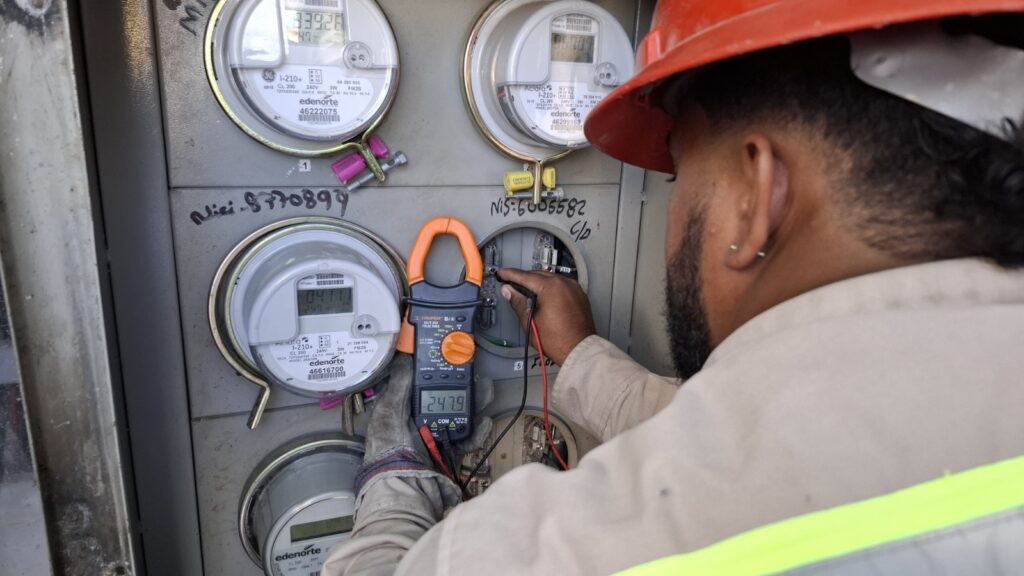 Realizan operativo contra el fraude electrico en la zona norte el pais Foto Fuente Eterna