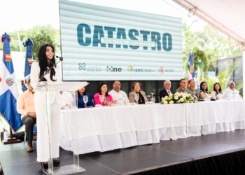 La procuradora Yeni Berenice Reynoso presenta el Catastro Penitenciario. / Fuente externa