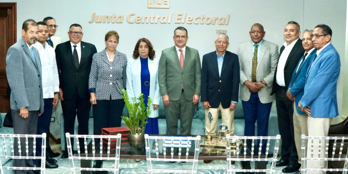 El PRD solicita a la JCE sancionar al PRM y suspender actividades proselitistas de funcionarios