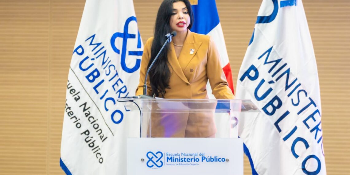 Ministerio Público inicia formación de 100 abogados para representar a víctimas en los tribunales